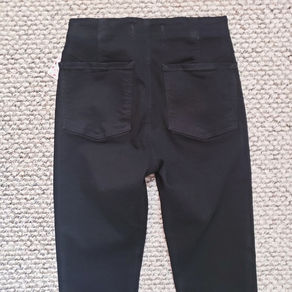 Free People Skinny Jeans - Picture 7 of 7